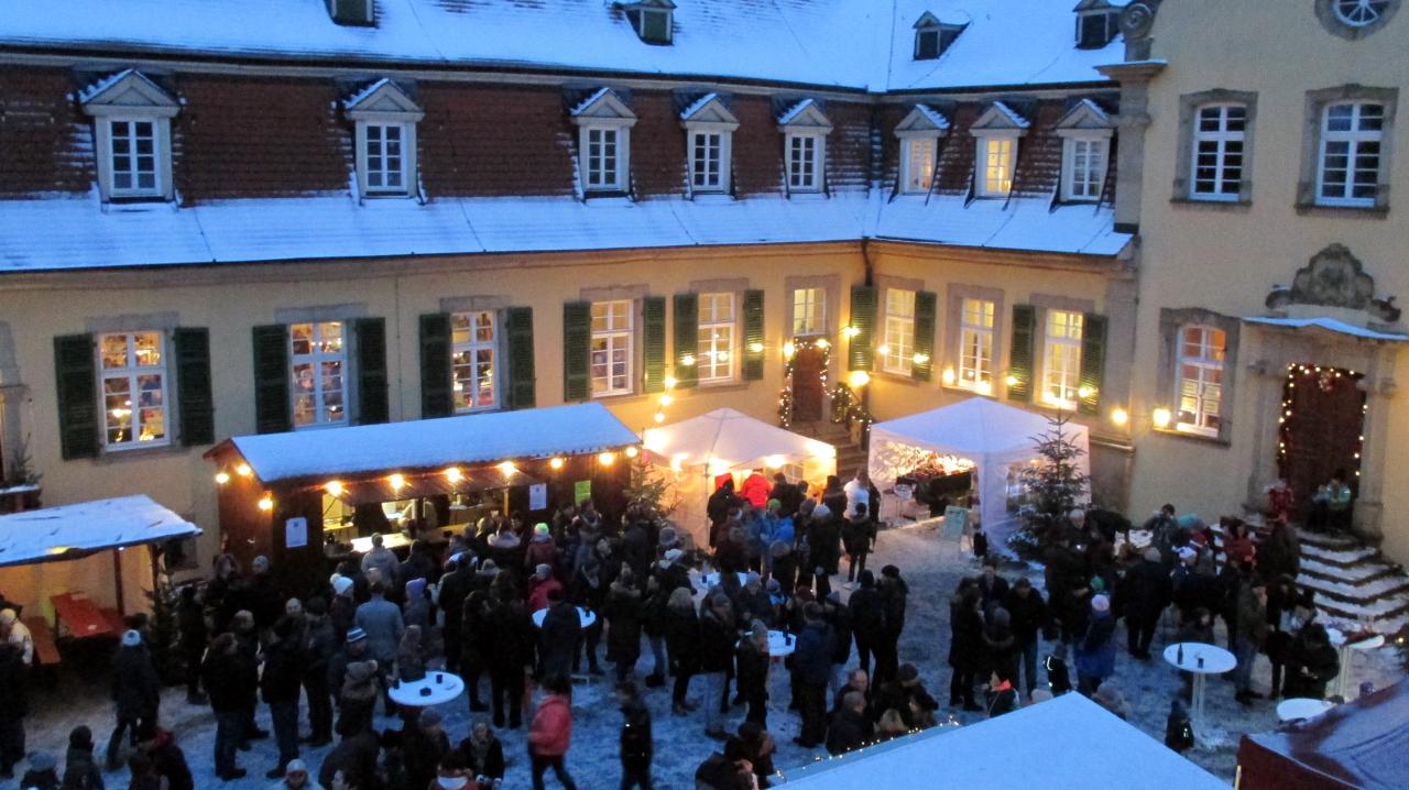  11. Weihnachtsmarkt auf Schloss Massenbach - Foto 1