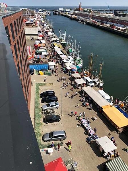  Hafentage Cuxhaven 3 Tage Kunsthandwerkermarkt 2024 - Foto 2