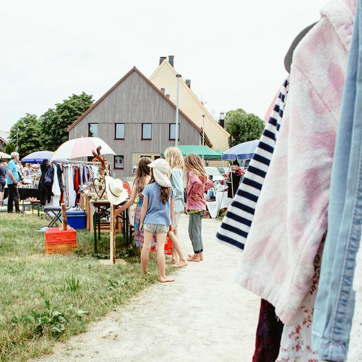  Dämmer- und Garagenflohmarkt in Kimratshofen - Foto 1