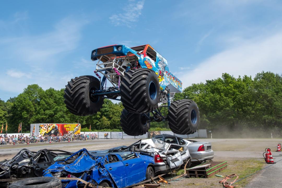  Monster Truck Show Team Lagrin - Foto 1