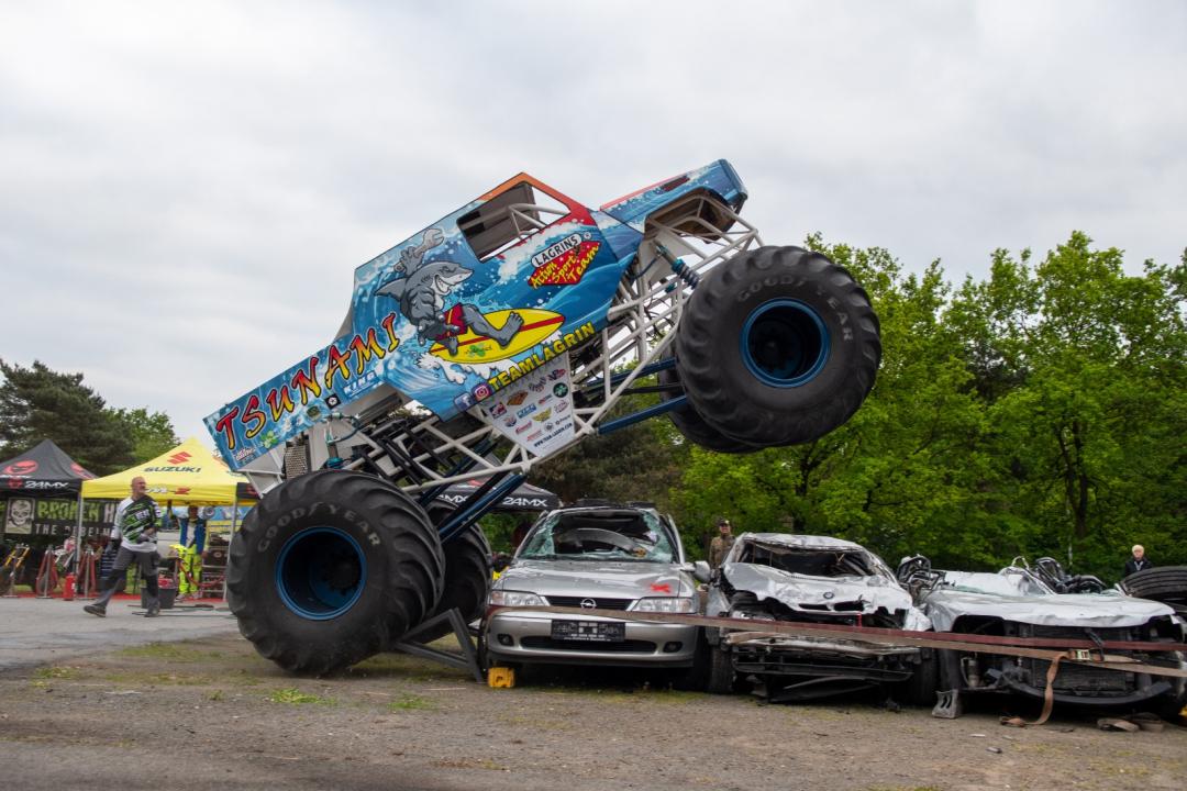  Monster Truck Show Team Lagrin - Foto 1