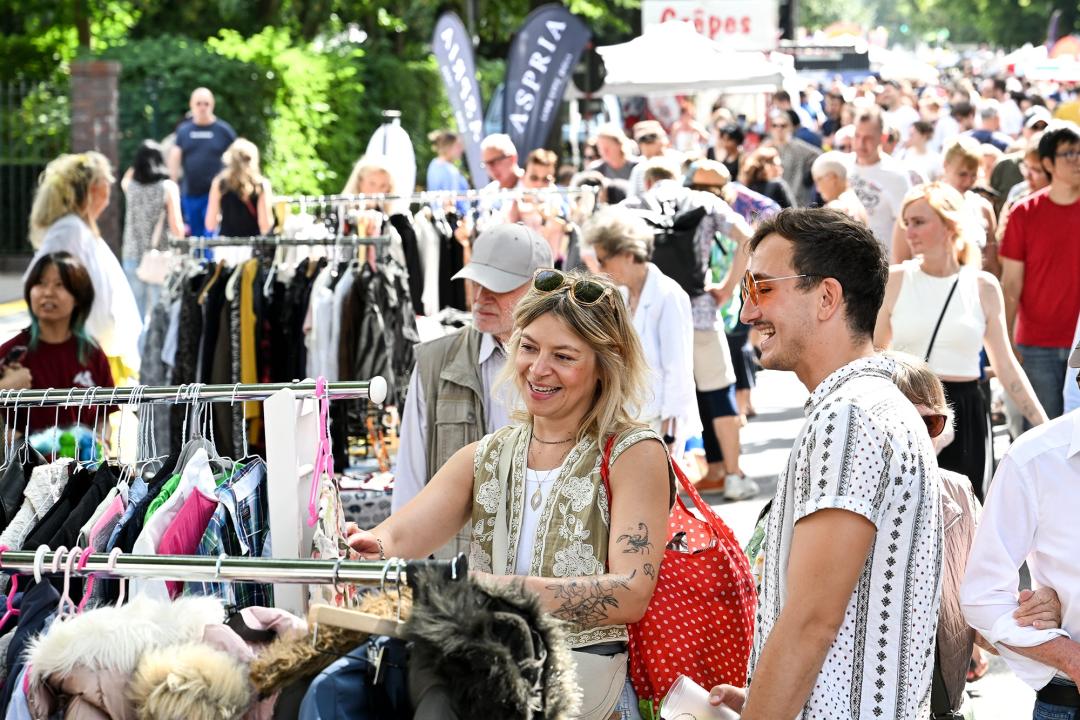 Langschläferflohmarkt beim Uhlenfest - Foto 1