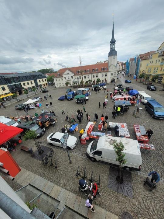  Flohmarkt Spremberg - Foto 1