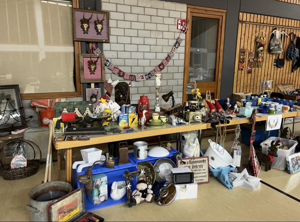  Großer Hallenflohmarkt Durchhausen - Foto 2