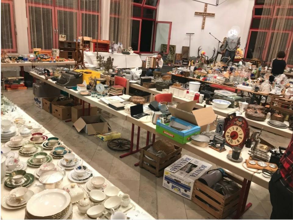  16. CVJM Flohmarkt - Foto 2