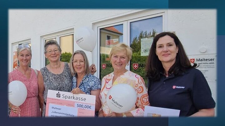  Flohmarkt der Frauen-Union OV Murnau-Ohlstadt-BlauesLand in Murnau, Seestraße 25 - Foto 2
