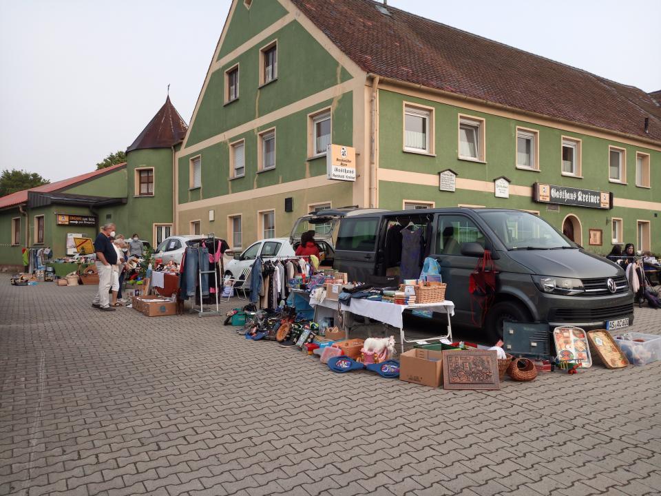  Schlacken-Flohmarkt - Foto 1