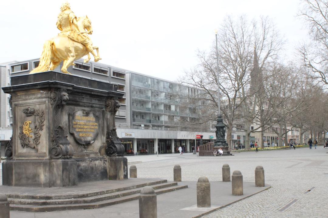  Familienfest am Goldenen Reiter Dresden - Foto 2