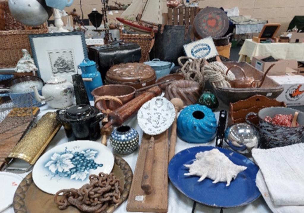  Antik & Trödelmarkt - Foto 1