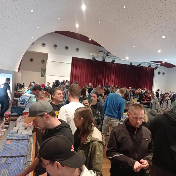  Hessens 4. RETRO BÖRSE für Videospiele & Konsolen NEUER ORT JETZT IN DER STADTHALLE BAUNATAL - Foto 2