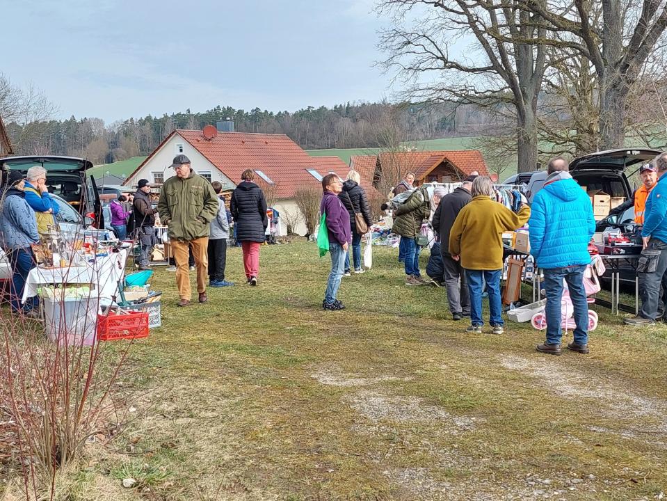  Schlacken-Flohmarkt - Foto 2