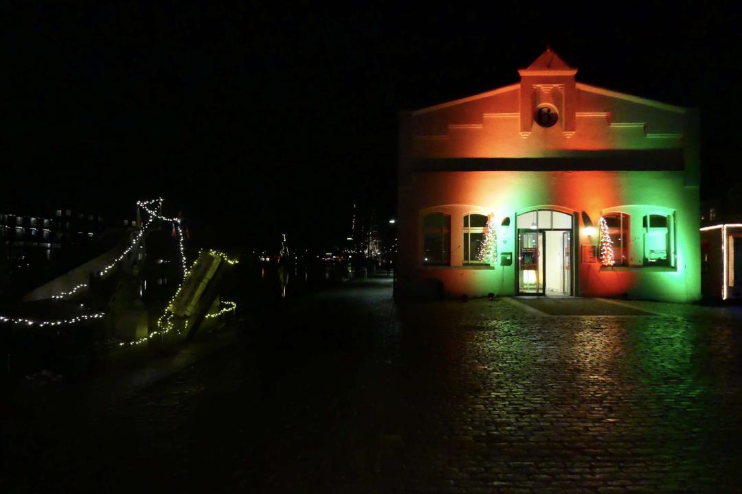  Kunsthandwerkermarkt Lübsche Wiehnacht Lübeck im Schuppen 6 - Foto 3