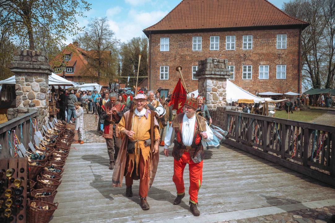  Burgfest auf Burg Bodenteich - Foto 1