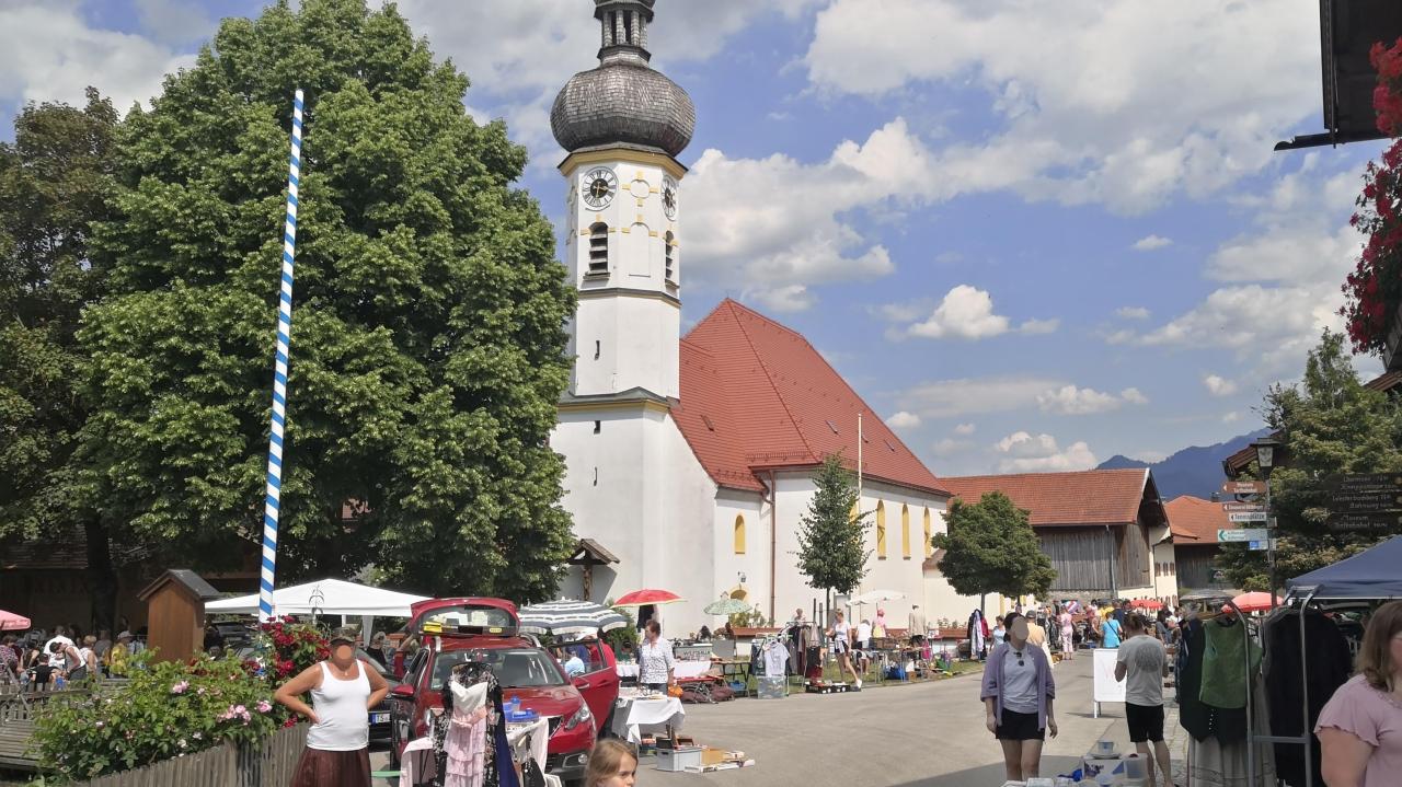 Rottauer Flohmarkt am Kirchplatz - Foto 1