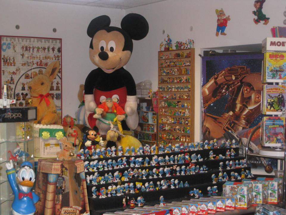  ASTERIX, GARFIELD UND FREUNDE - Comic-Figuren in Prichsenstadt - Foto 3