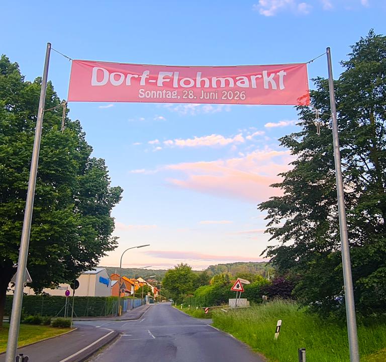 Dorf-Flohmarkt Herberhausen - Foto 1